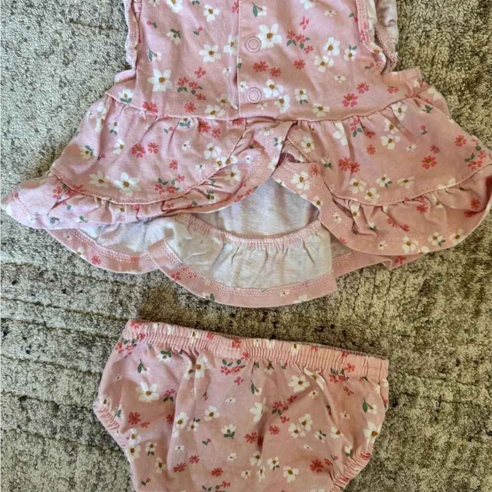 Pink Floral Ruffle Baby Matching Set - Picture 2 of 4